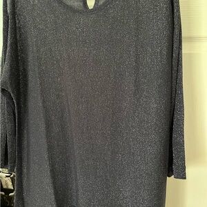 Soft Surrounding top